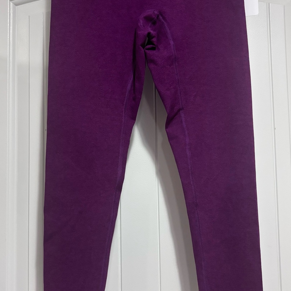 NWT Isla Movement Tights Yoga /Workout Pants Women’s S RN163381 Size Small .